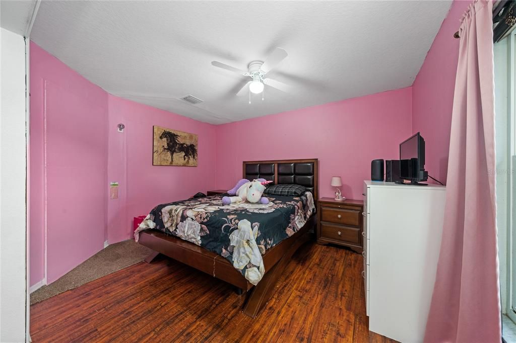For Sale: $429,990 (3 beds, 3 baths, 1996 Square Feet)