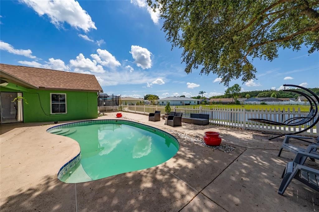 For Sale: $429,990 (3 beds, 3 baths, 1996 Square Feet)