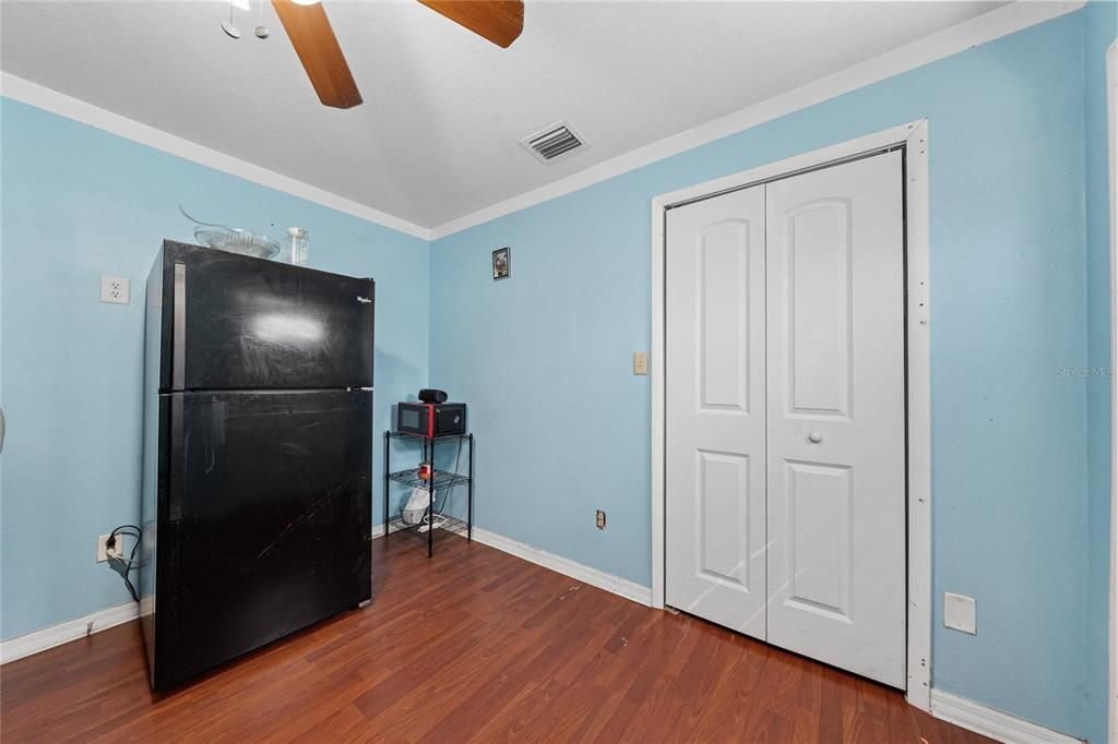 For Sale: $429,990 (3 beds, 3 baths, 1996 Square Feet)