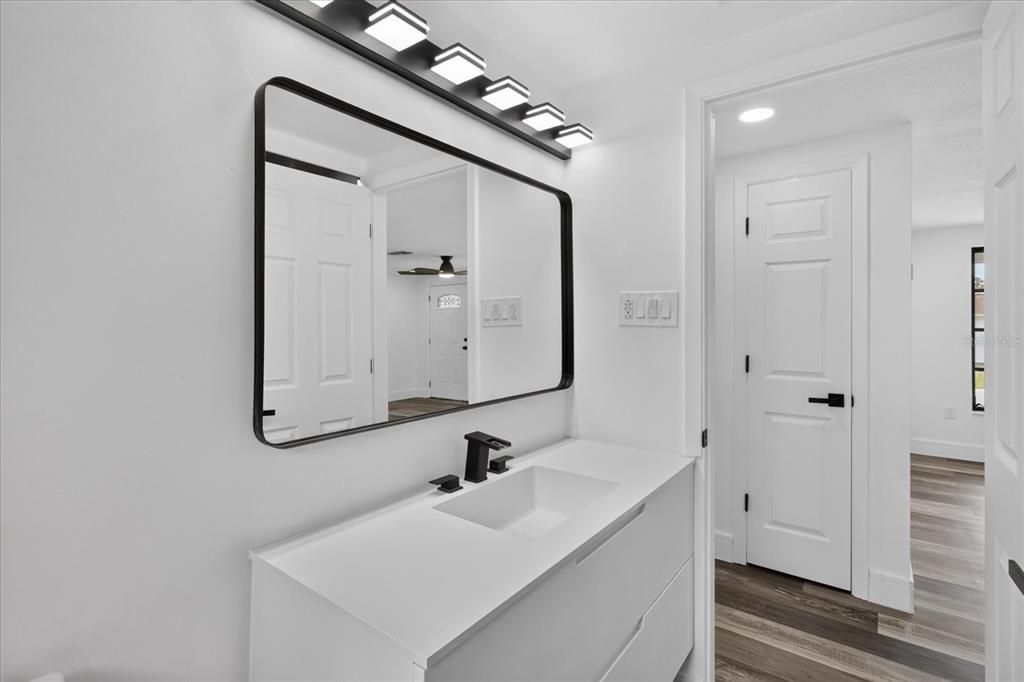 For Sale: $270,995 (3 beds, 2 baths, 1591 Square Feet)