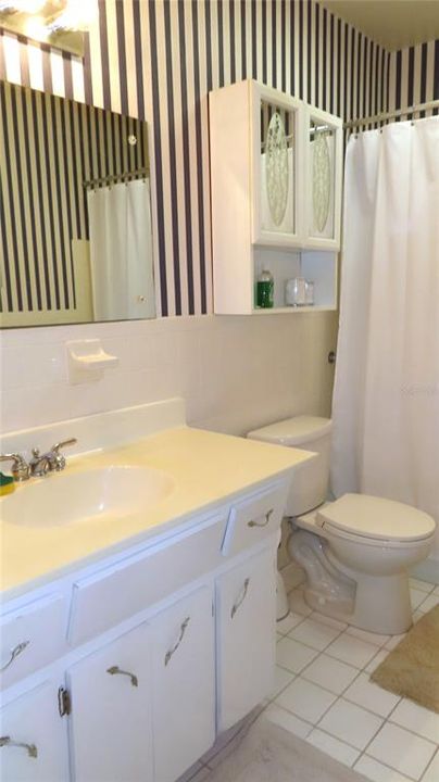 В аренду: $1,700 (2 спален, 2 ванн, 1400 Квадратных фут)