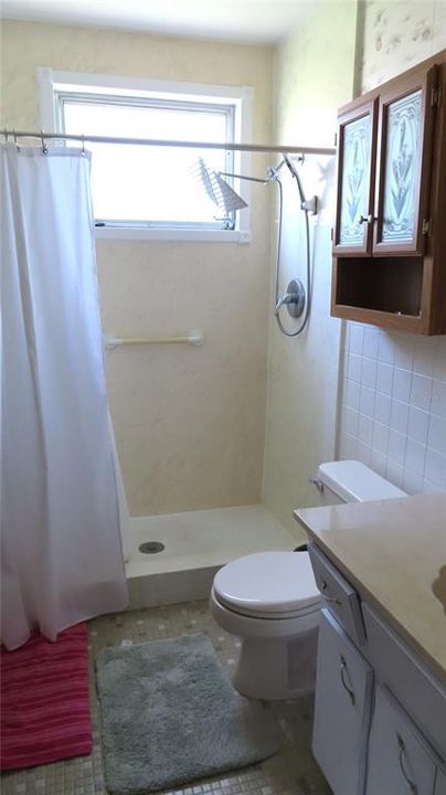 В аренду: $1,700 (2 спален, 2 ванн, 1400 Квадратных фут)