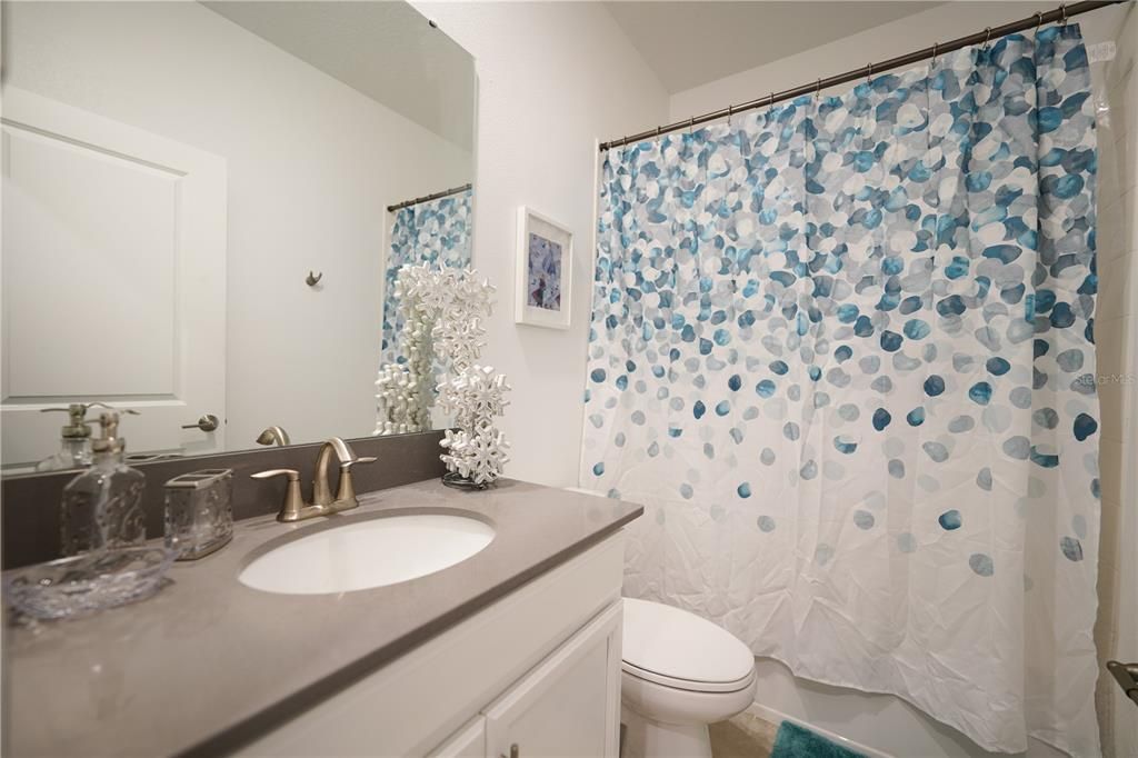 En Venta: $650,000 (6 camas, 5 baños, 3343 Pies cuadrados)