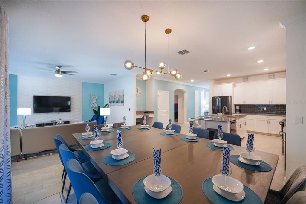 En Venta: $650,000 (6 camas, 5 baños, 3343 Pies cuadrados)