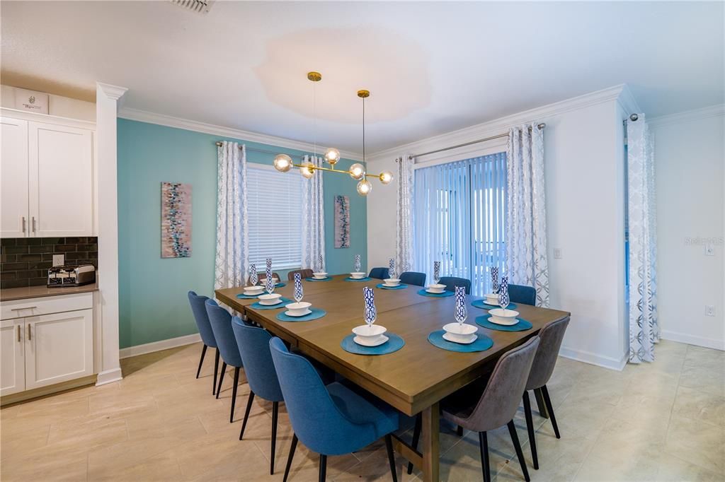 En Venta: $650,000 (6 camas, 5 baños, 3343 Pies cuadrados)
