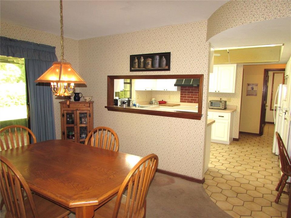 For Sale: $309,500 (3 beds, 2 baths, 1900 Square Feet)