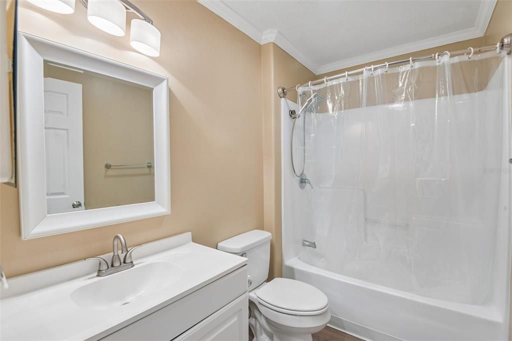 For Rent: $2,500 (4 beds, 2 baths, 1248 Square Feet)