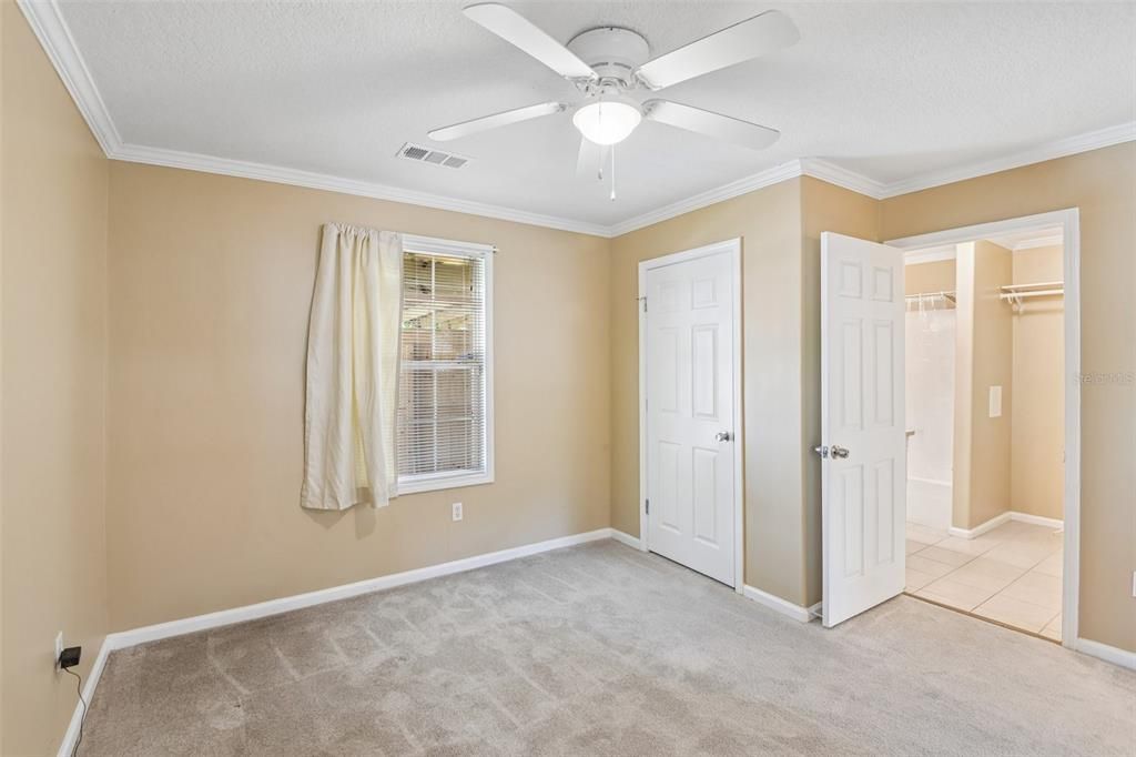For Rent: $2,500 (4 beds, 2 baths, 1248 Square Feet)