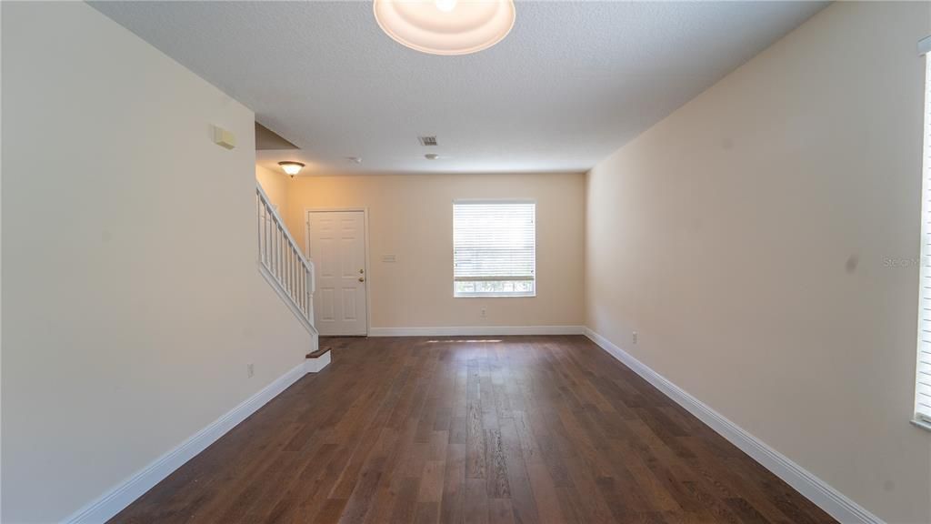 For Rent: $3,000 (4 beds, 2 baths, 2140 Square Feet)