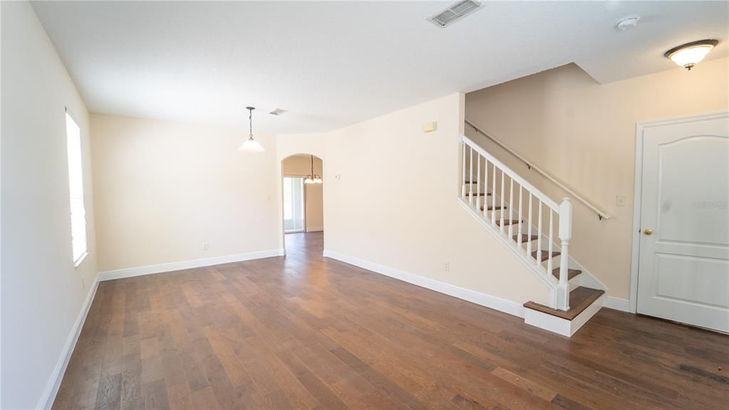 For Rent: $3,000 (4 beds, 2 baths, 2140 Square Feet)
