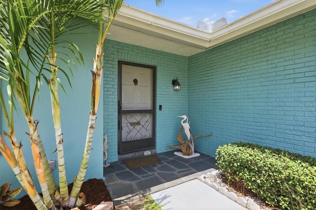 For Sale: $390,000 (3 beds, 2 baths, 1750 Square Feet)