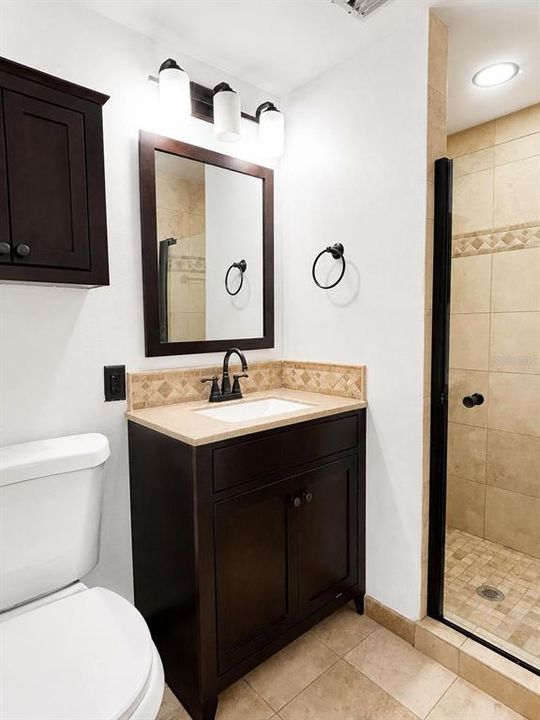 For Sale: $379,000 (3 beds, 2 baths, 1346 Square Feet)