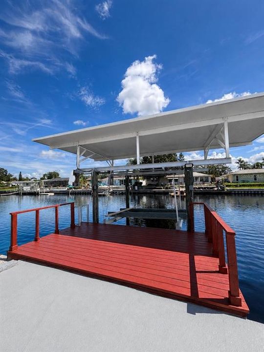 For Sale: $379,000 (3 beds, 2 baths, 1346 Square Feet)