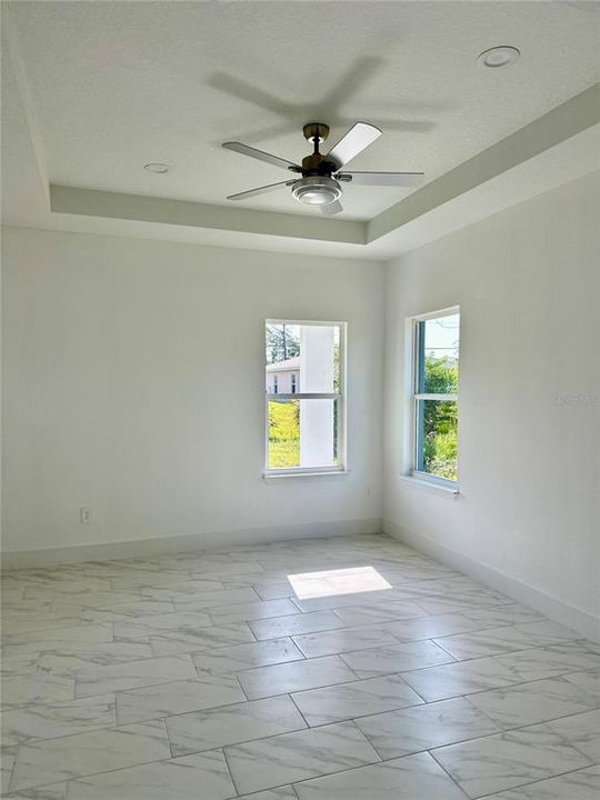 For Sale: $395,000 (4 beds, 2 baths, 1834 Square Feet)