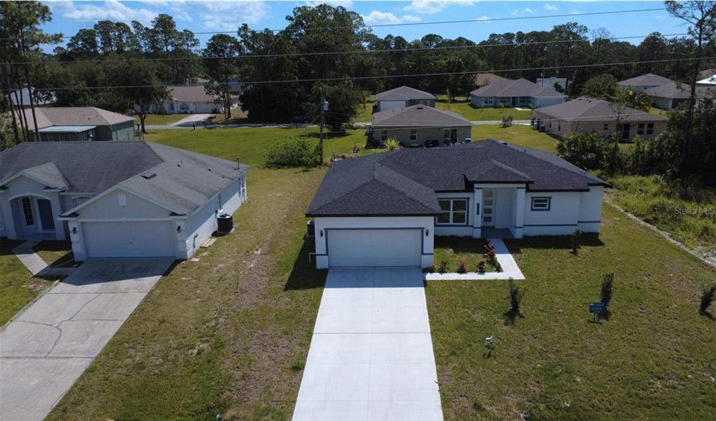 For Sale: $395,000 (4 beds, 2 baths, 1834 Square Feet)