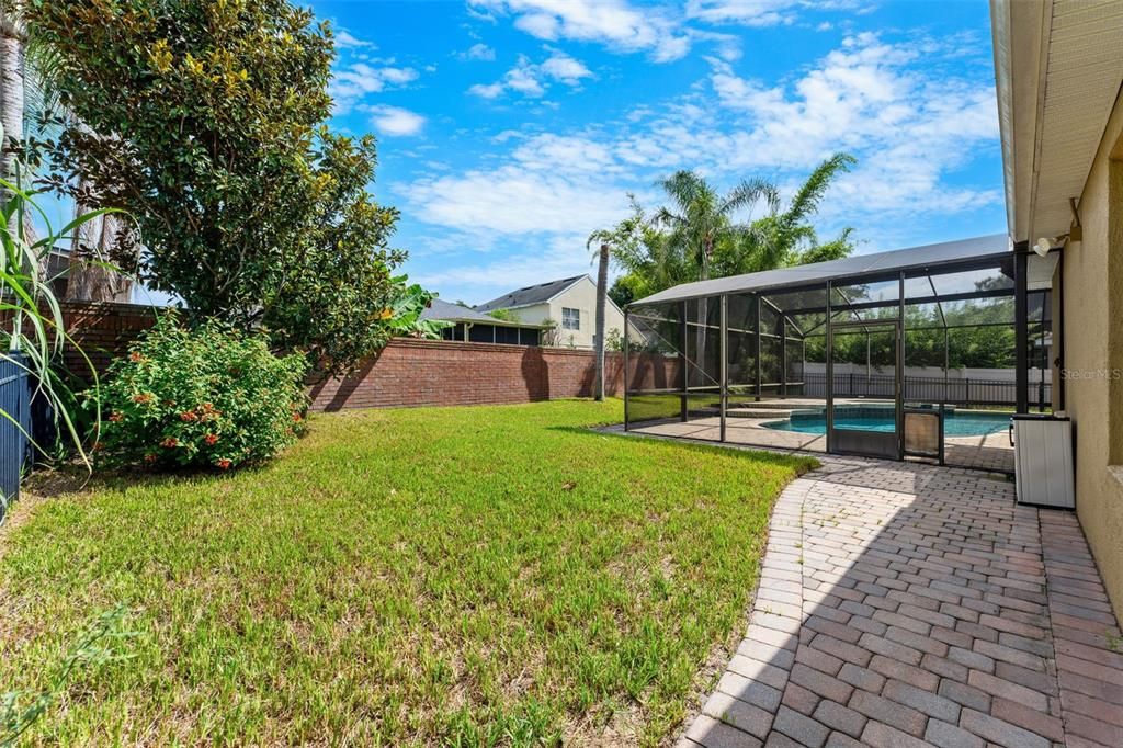 En Venta: $640,000 (5 camas, 3 baños, 2768 Pies cuadrados)