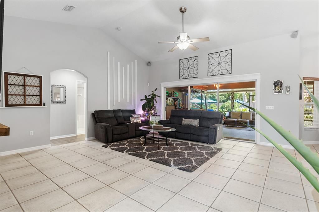 For Sale: $557,000 (5 beds, 3 baths, 2188 Square Feet)
