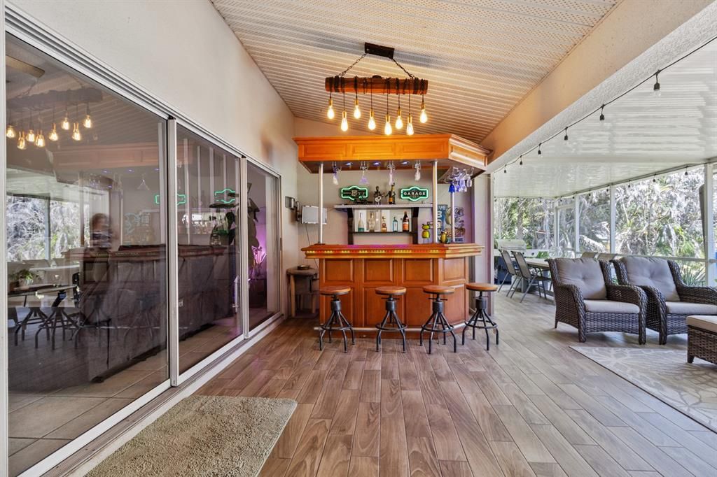 For Sale: $557,000 (5 beds, 3 baths, 2188 Square Feet)
