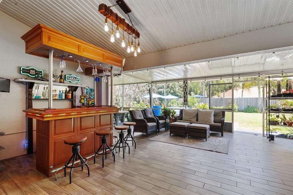 For Sale: $557,000 (5 beds, 3 baths, 2188 Square Feet)