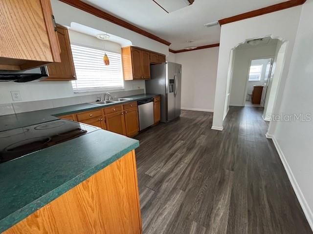 В аренду: $2,200 (3 спален, 1 ванн, 1018 Квадратных фут)