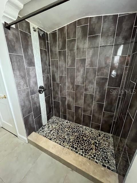 В аренду: $2,200 (3 спален, 1 ванн, 1018 Квадратных фут)