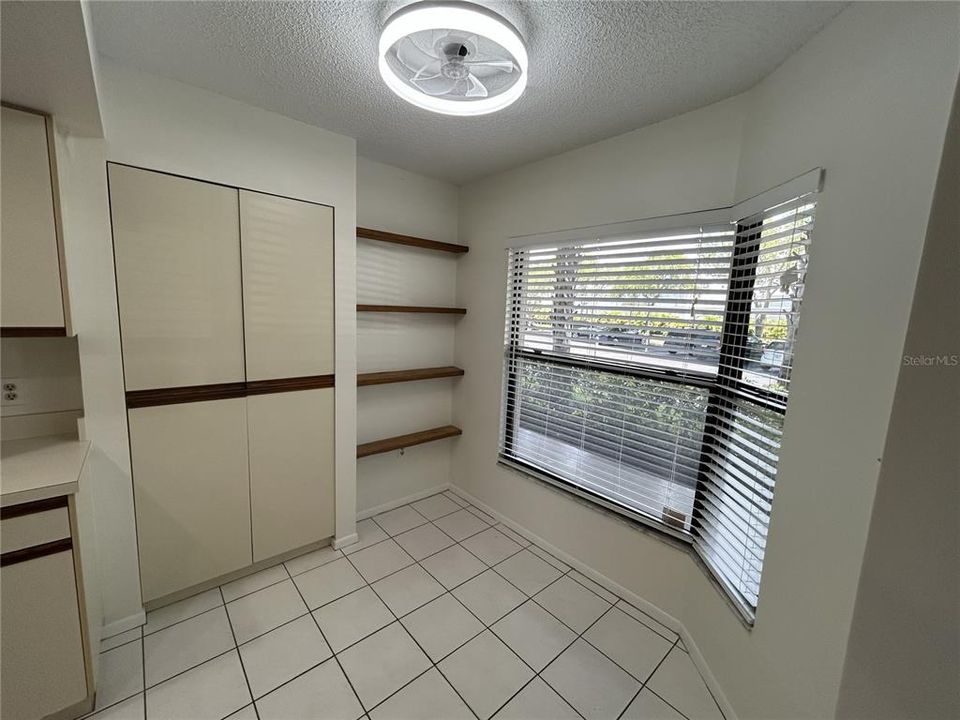 En Venta: $290,000 (2 camas, 2 baños, 1030 Pies cuadrados)