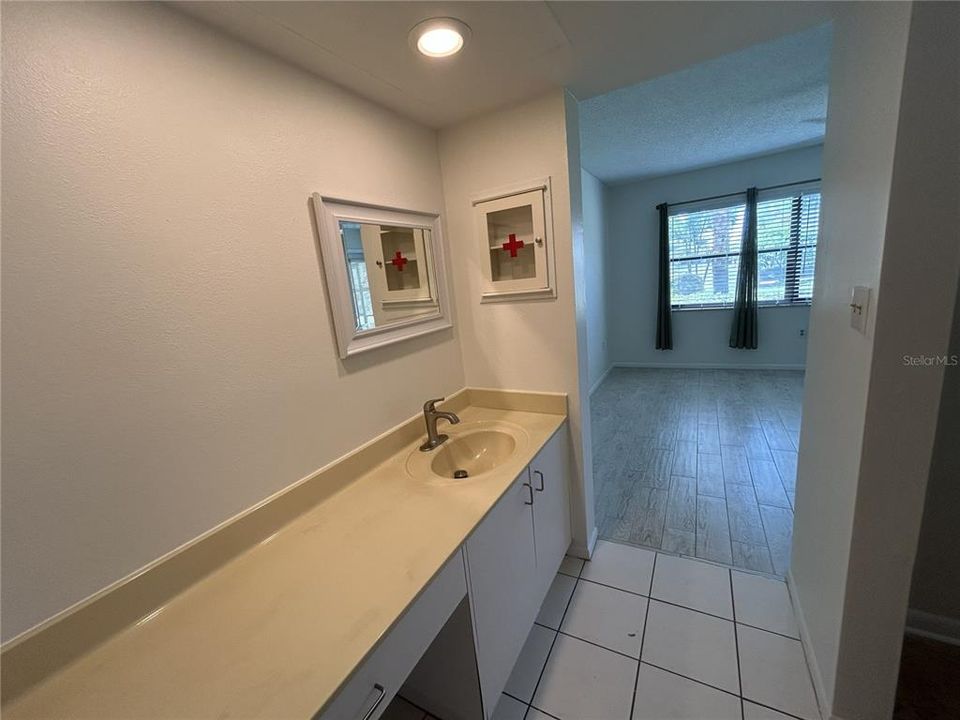 En Venta: $290,000 (2 camas, 2 baños, 1030 Pies cuadrados)