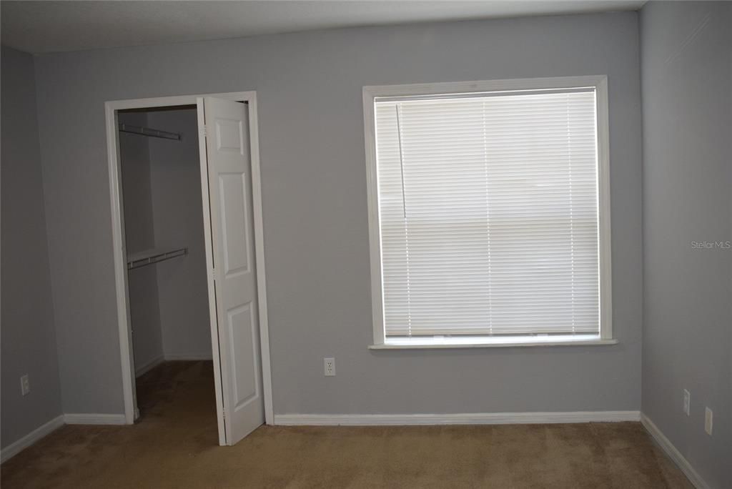 For Sale: $225,000 (2 beds, 2 baths, 1003 Square Feet)