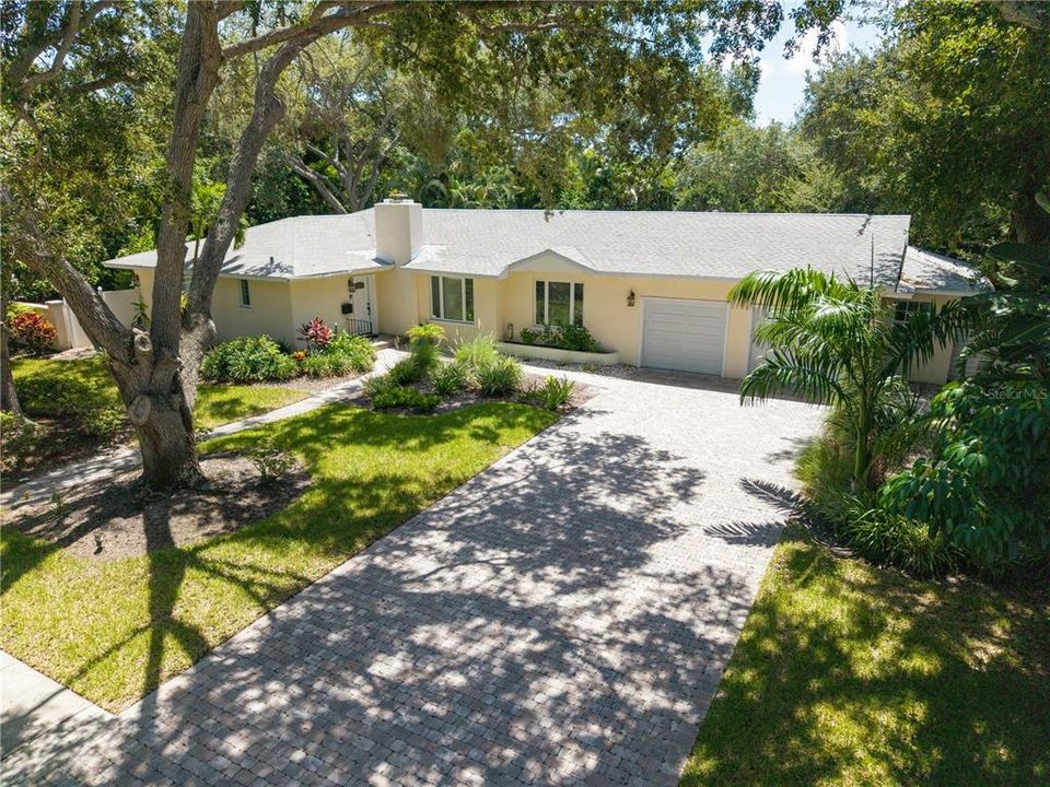 En Venta: $2,690,000 (3 camas, 2 baños, 2193 Pies cuadrados)
