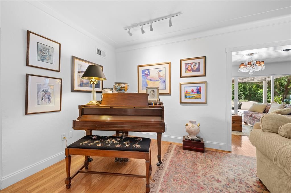 En Venta: $2,690,000 (3 camas, 2 baños, 2193 Pies cuadrados)