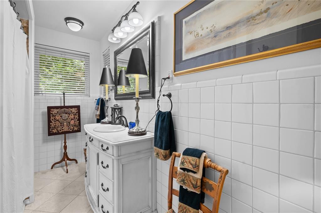 En Venta: $2,690,000 (3 camas, 2 baños, 2193 Pies cuadrados)