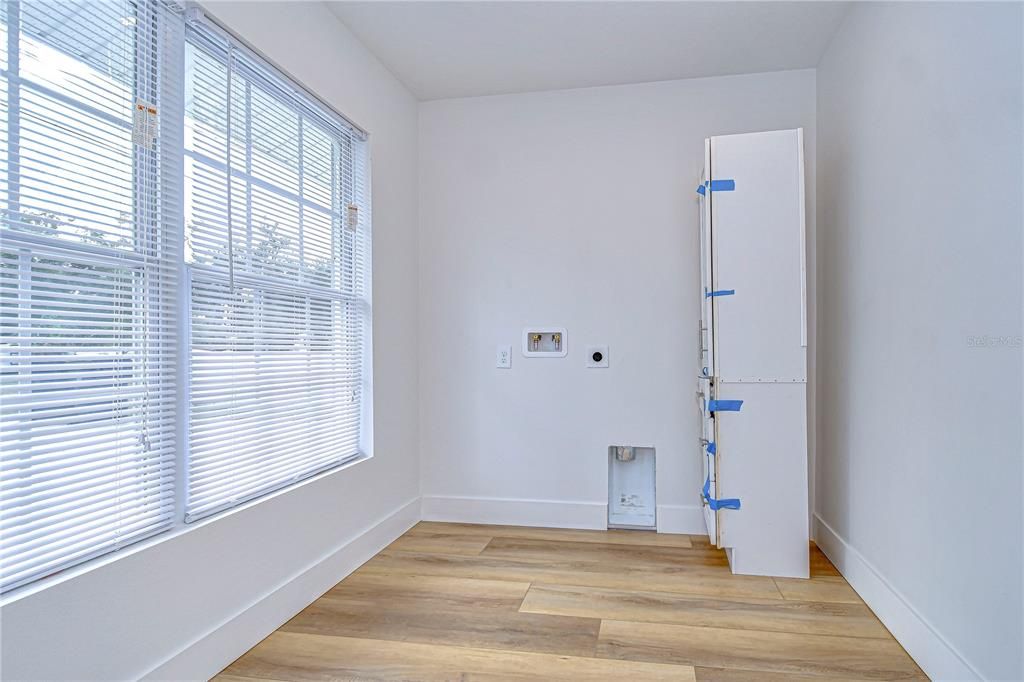 En Venta: $360,000 (3 camas, 1 baños, 1122 Pies cuadrados)