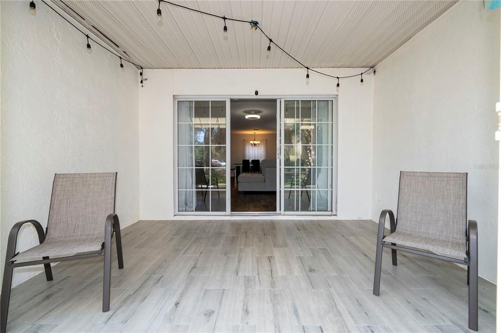 En Venta: $235,000 (2 camas, 2 baños, 1365 Pies cuadrados)
