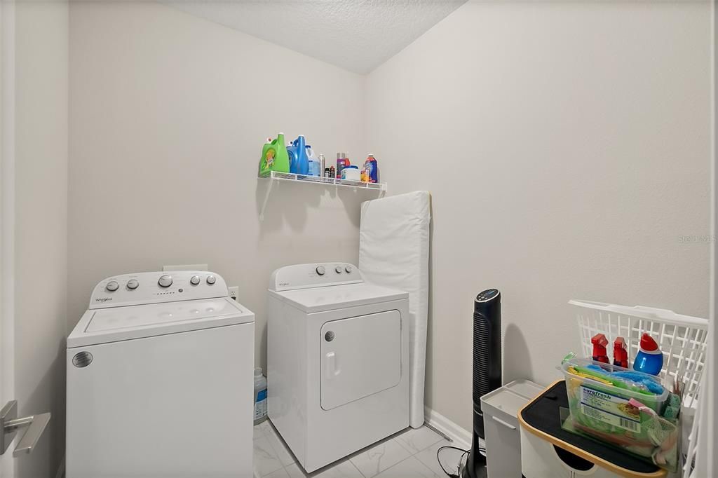 For Sale: $439,000 (4 beds, 2 baths, 2098 Square Feet)