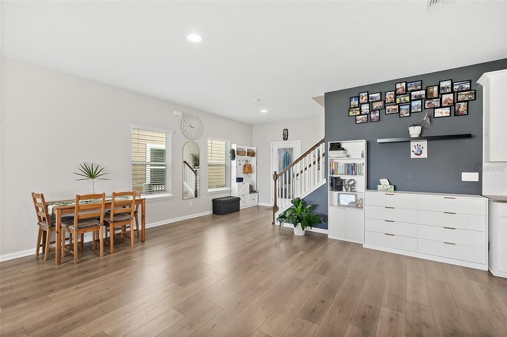 For Sale: $439,000 (4 beds, 2 baths, 2098 Square Feet)