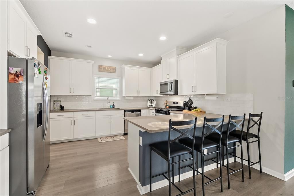 For Sale: $439,000 (4 beds, 2 baths, 2098 Square Feet)