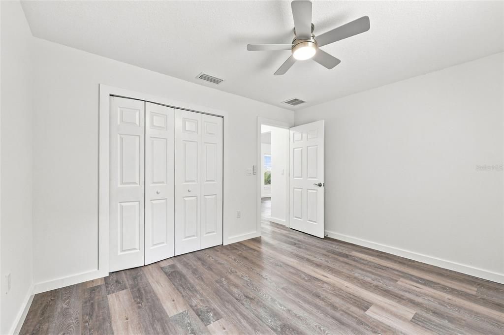 For Sale: $283,000 (3 beds, 2 baths, 1475 Square Feet)