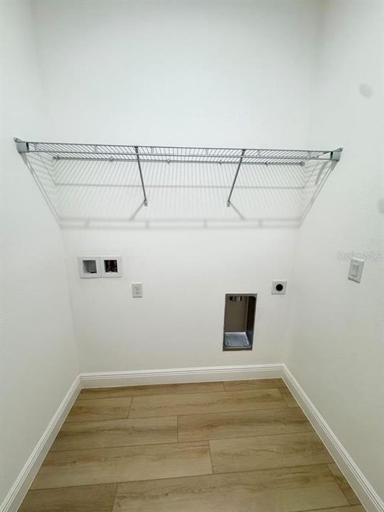 En Renta: $1,995 (4 camas, 2 baños, 1730 Pies cuadrados)
