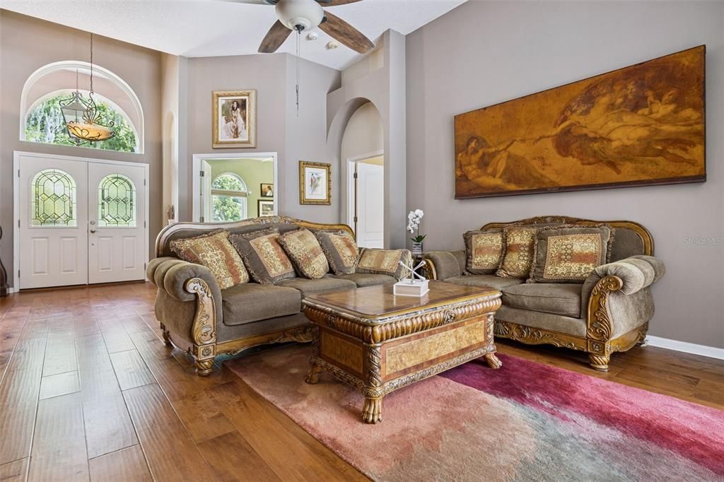 En Venta: $847,900 (5 camas, 3 baños, 3060 Pies cuadrados)