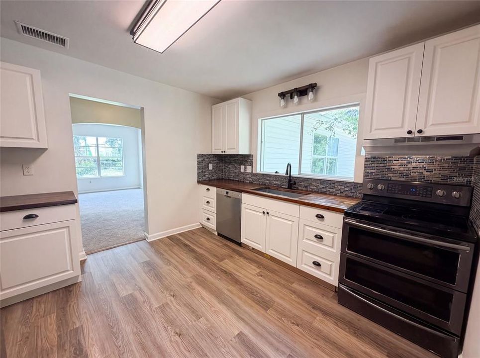 En Venta: $230,000 (2 camas, 1 baños, 1184 Pies cuadrados)