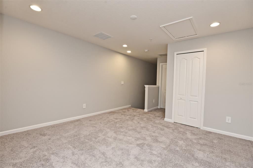 En Renta: $2,300 (3 camas, 2 baños, 1569 Pies cuadrados)