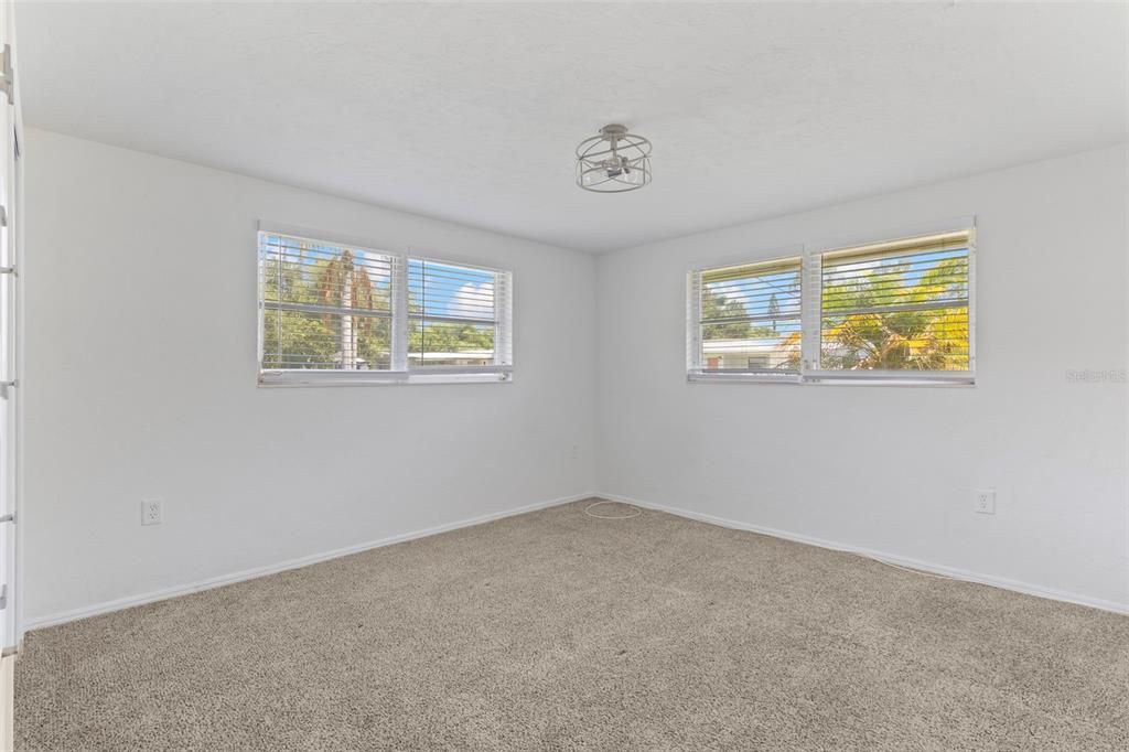 For Sale: $445,000 (3 beds, 2 baths, 1620 Square Feet)