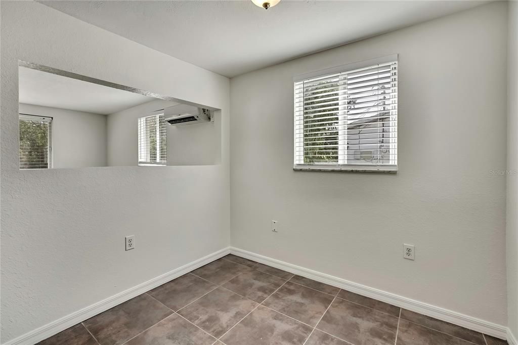 For Sale: $415,000 (6 beds, 0 baths, 1656 Square Feet)