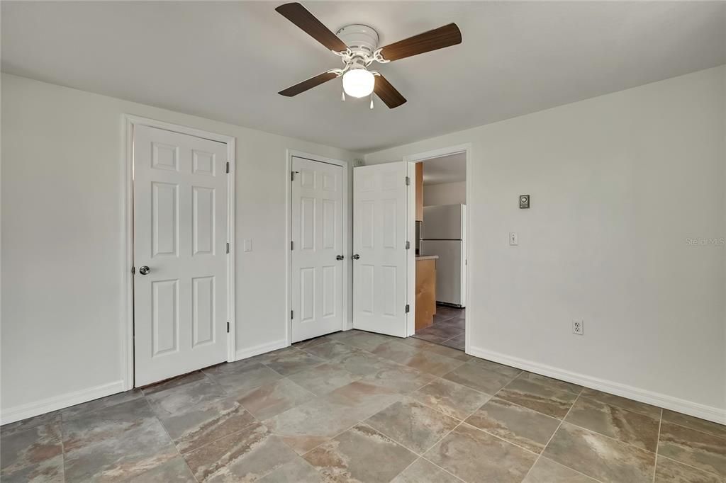 For Sale: $415,000 (6 beds, 0 baths, 1656 Square Feet)