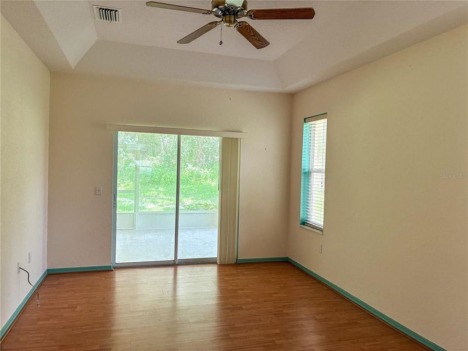For Sale: $274,900 (3 beds, 2 baths, 1675 Square Feet)