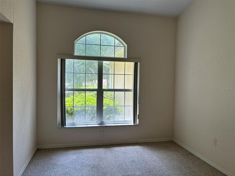 For Sale: $274,900 (3 beds, 2 baths, 1675 Square Feet)