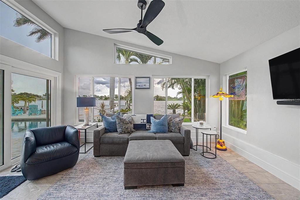 For Sale: $1,399,000 (3 beds, 2 baths, 2299 Square Feet)