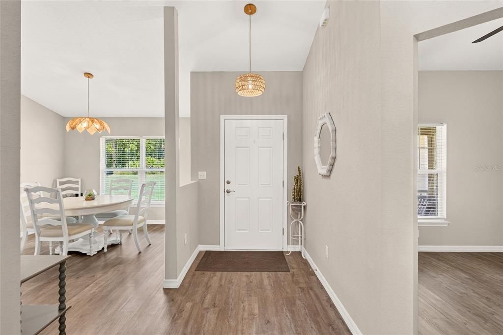 En Venta: $569,999 (3 camas, 2 baños, 1760 Pies cuadrados)