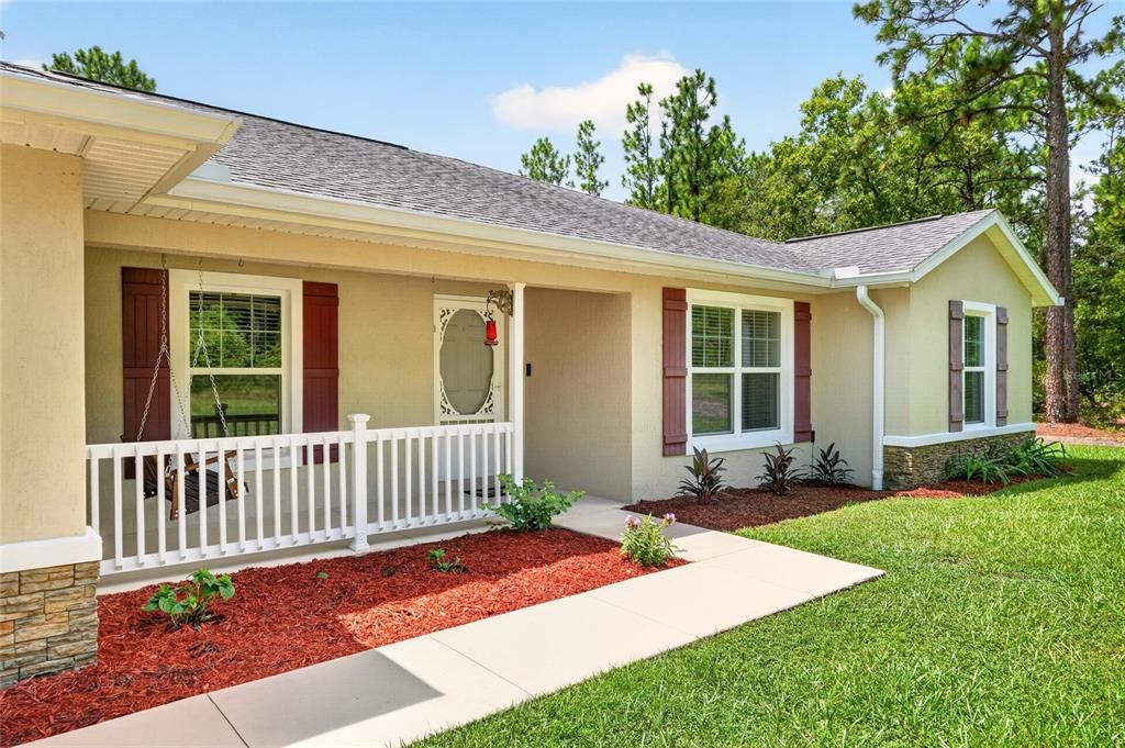 En Venta: $569,999 (3 camas, 2 baños, 1760 Pies cuadrados)
