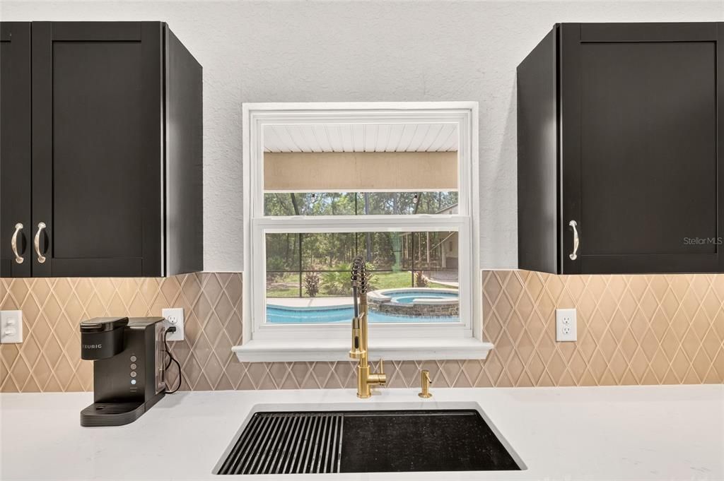 En Venta: $569,999 (3 camas, 2 baños, 1760 Pies cuadrados)